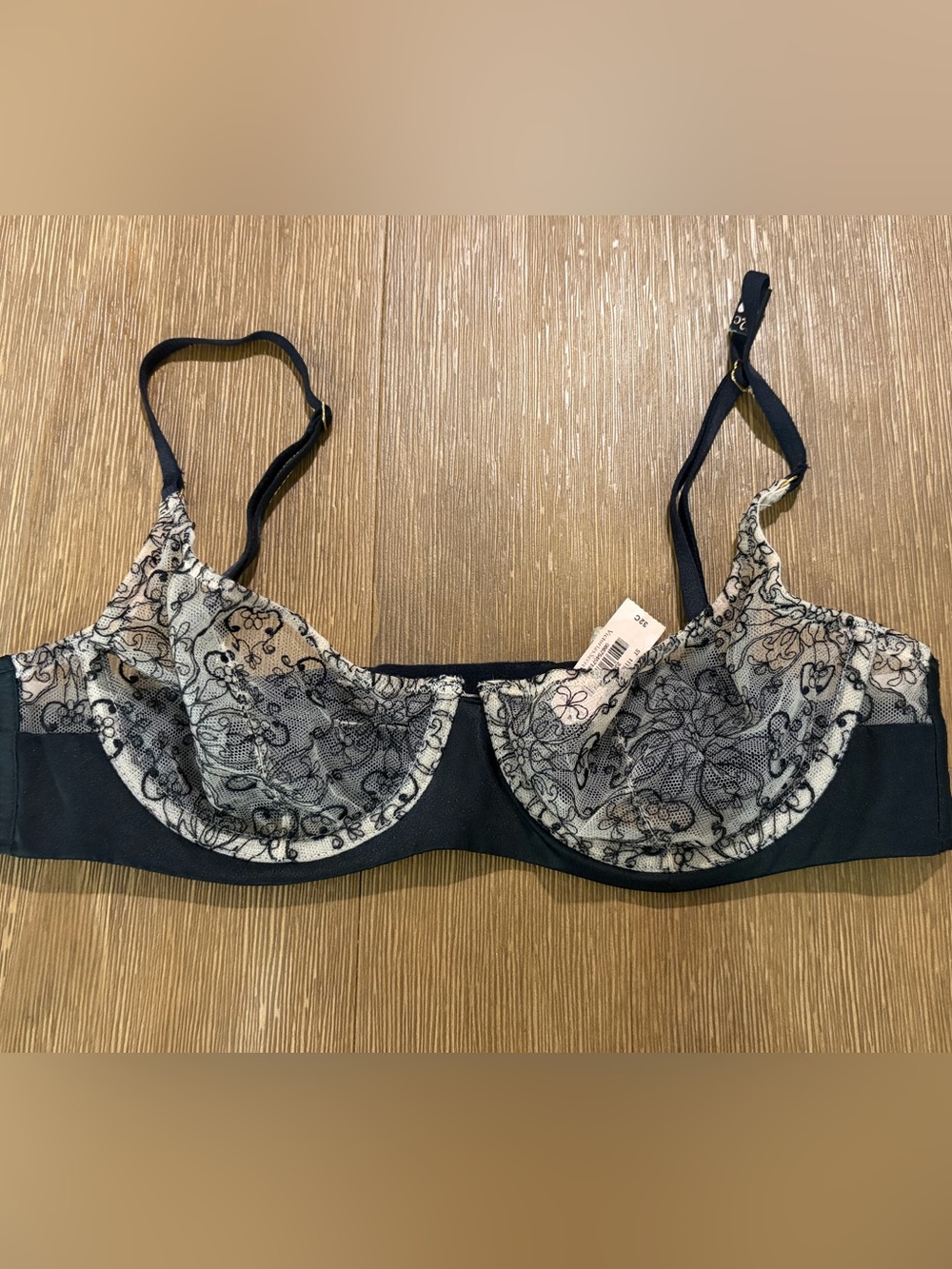 NWT Victoria's Secret Black & Nude Sheer Sexy Bra size 32C